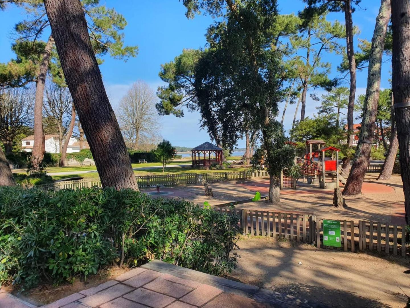 Terrasses Saint Georges - Un Emplacement Exceptionnel Au Centre-Ville Et Au Calme A Quelques Pas Du Lac Marin Сорт-Осгор Экстерьер фото